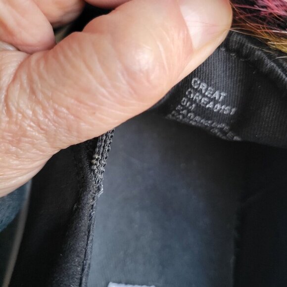 Steve Madden Great Women's Faux Fur Pom Slip On Sneaker Black - US 6M - Picture 8 of 8